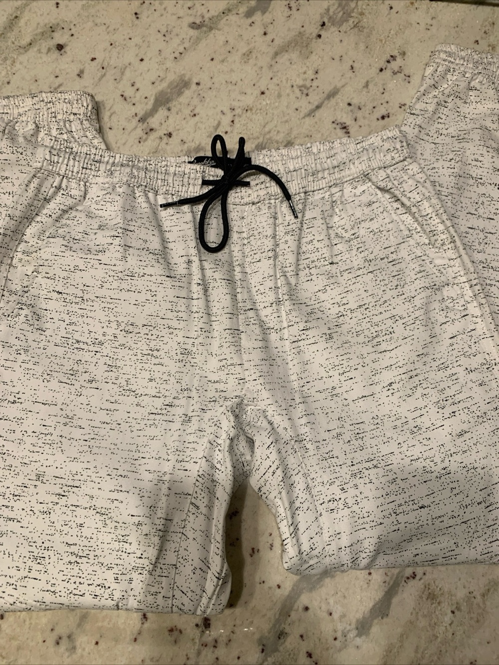 Brooklyn Cloth White Speckled Joggers with Black Label M Men’s Pants